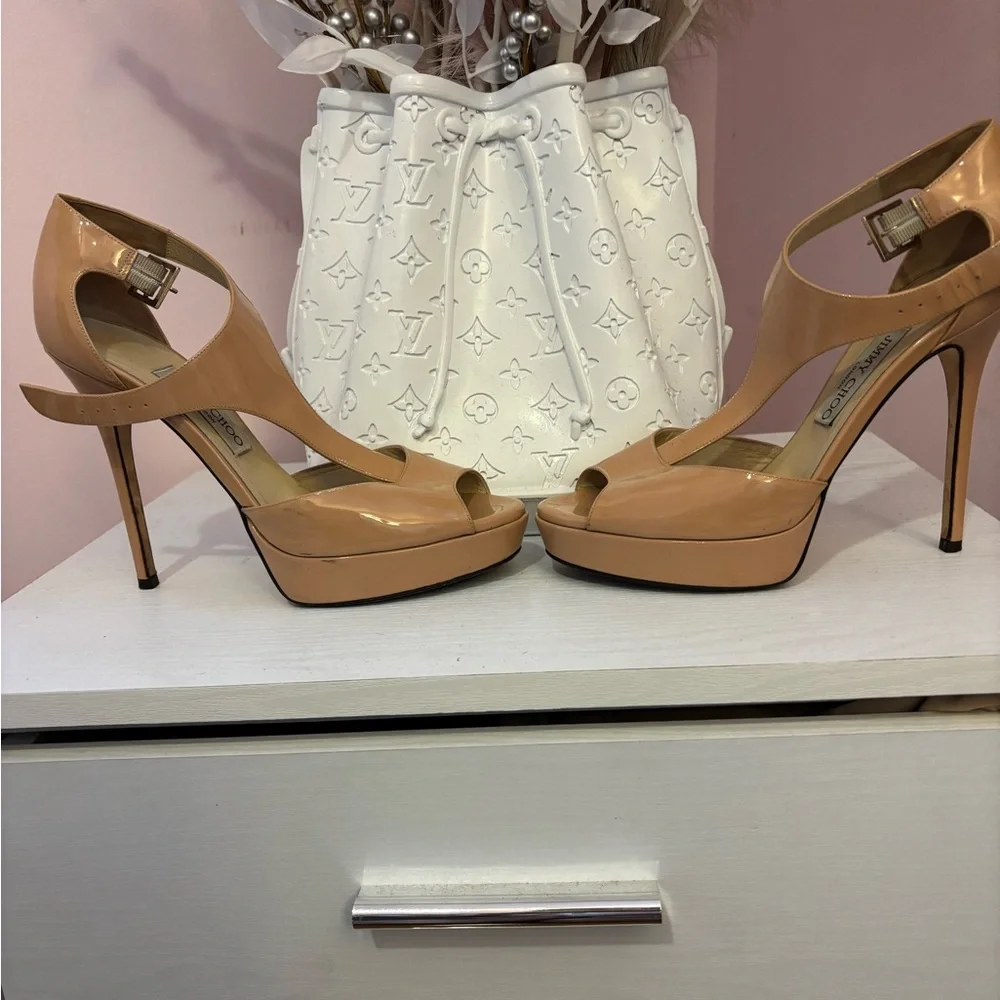 Jimmy Choo Nude Peep Toe Heels - Picture 8 of 9